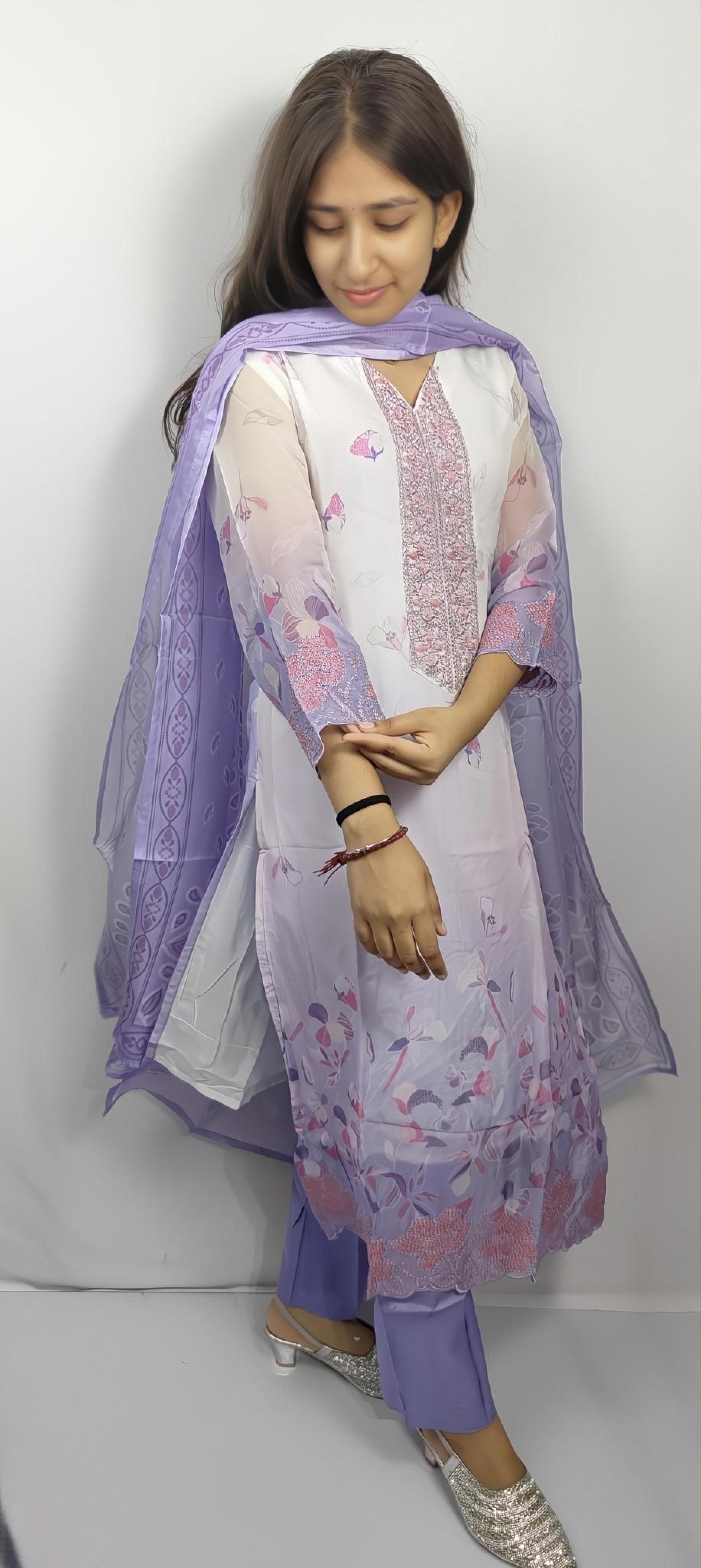 Lavendar colour 3 piece Kurta Set (Z0124)