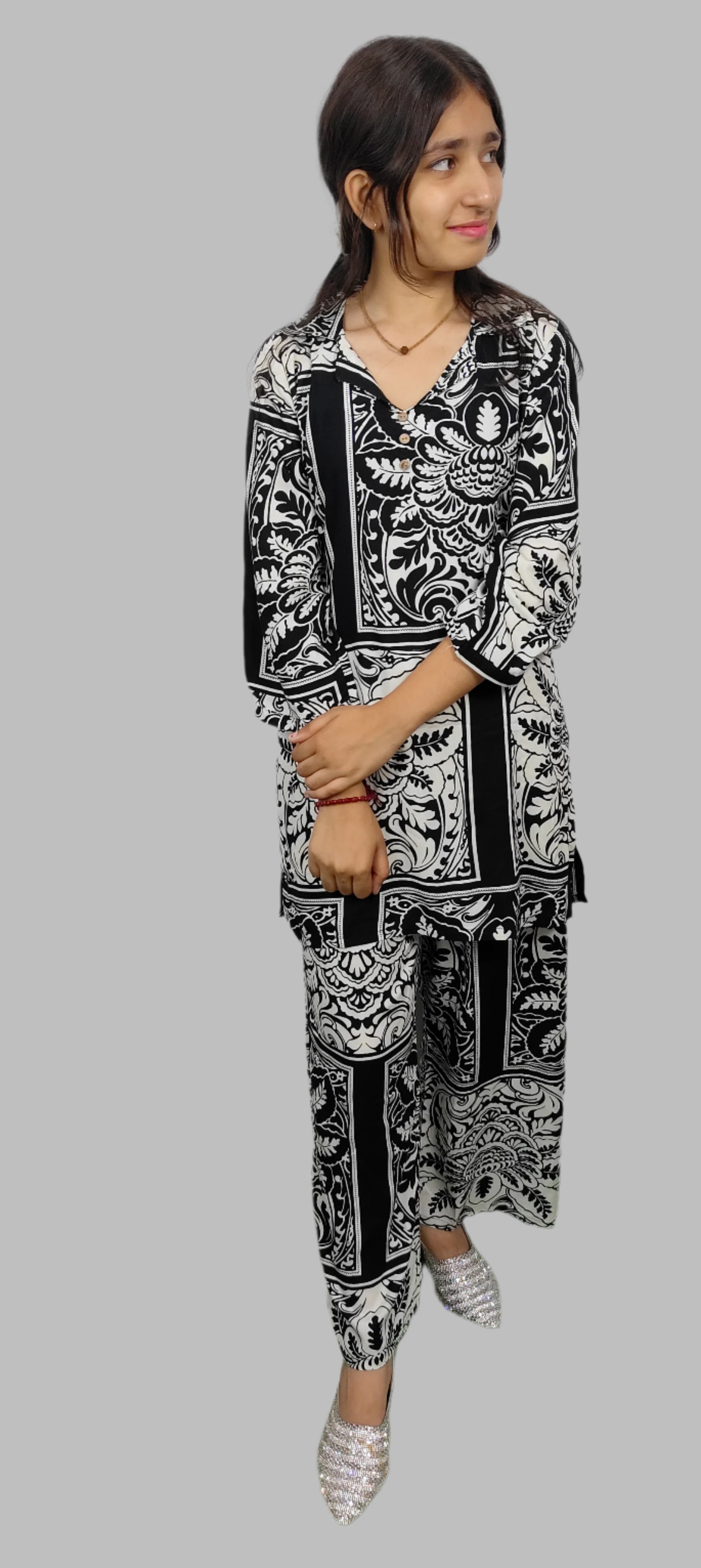 Black  & White  Co-ord Set (Z059)