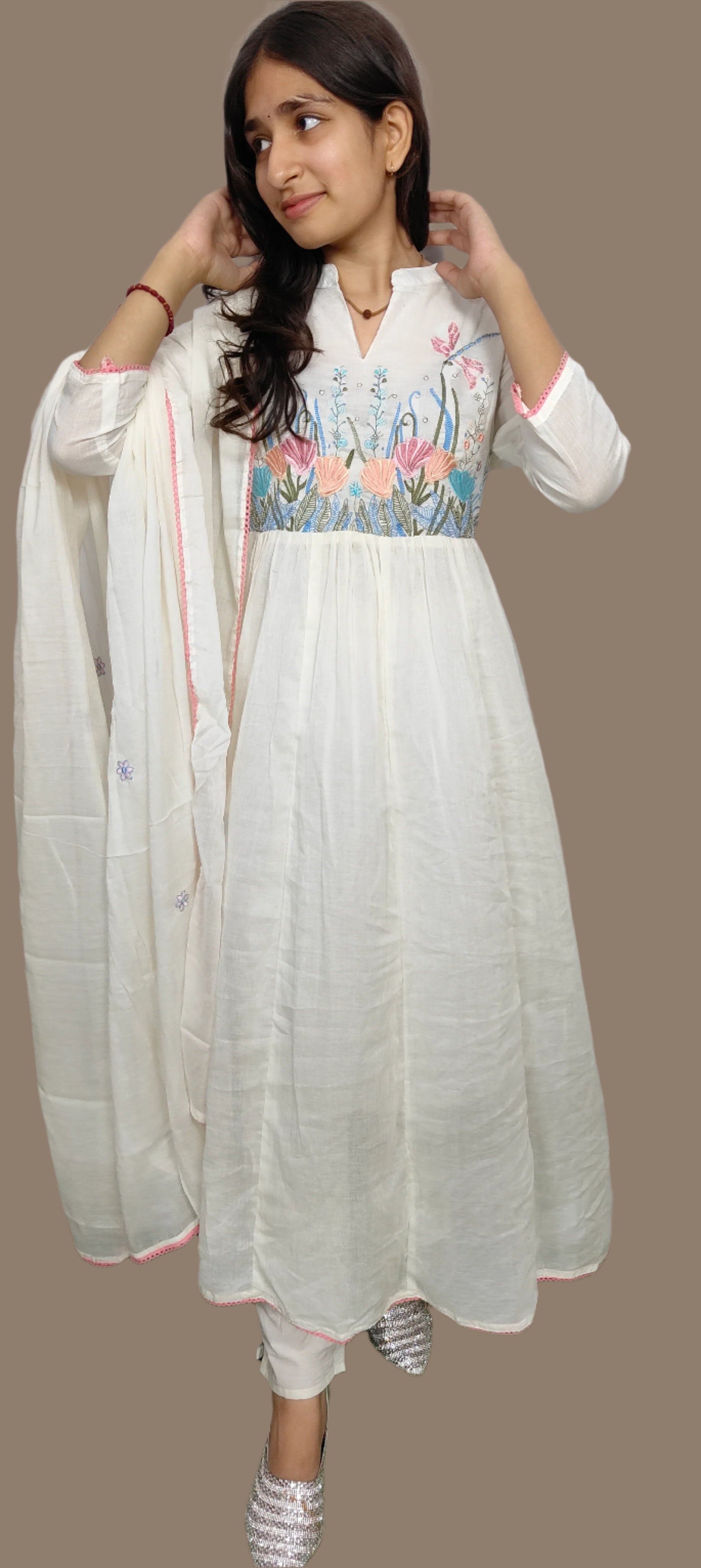 Anarkali cotton suit. (Z063)