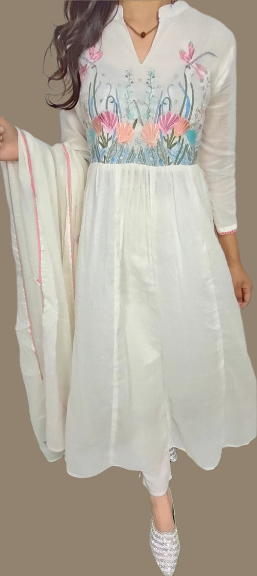 Anarkali cotton suit. (Z063)