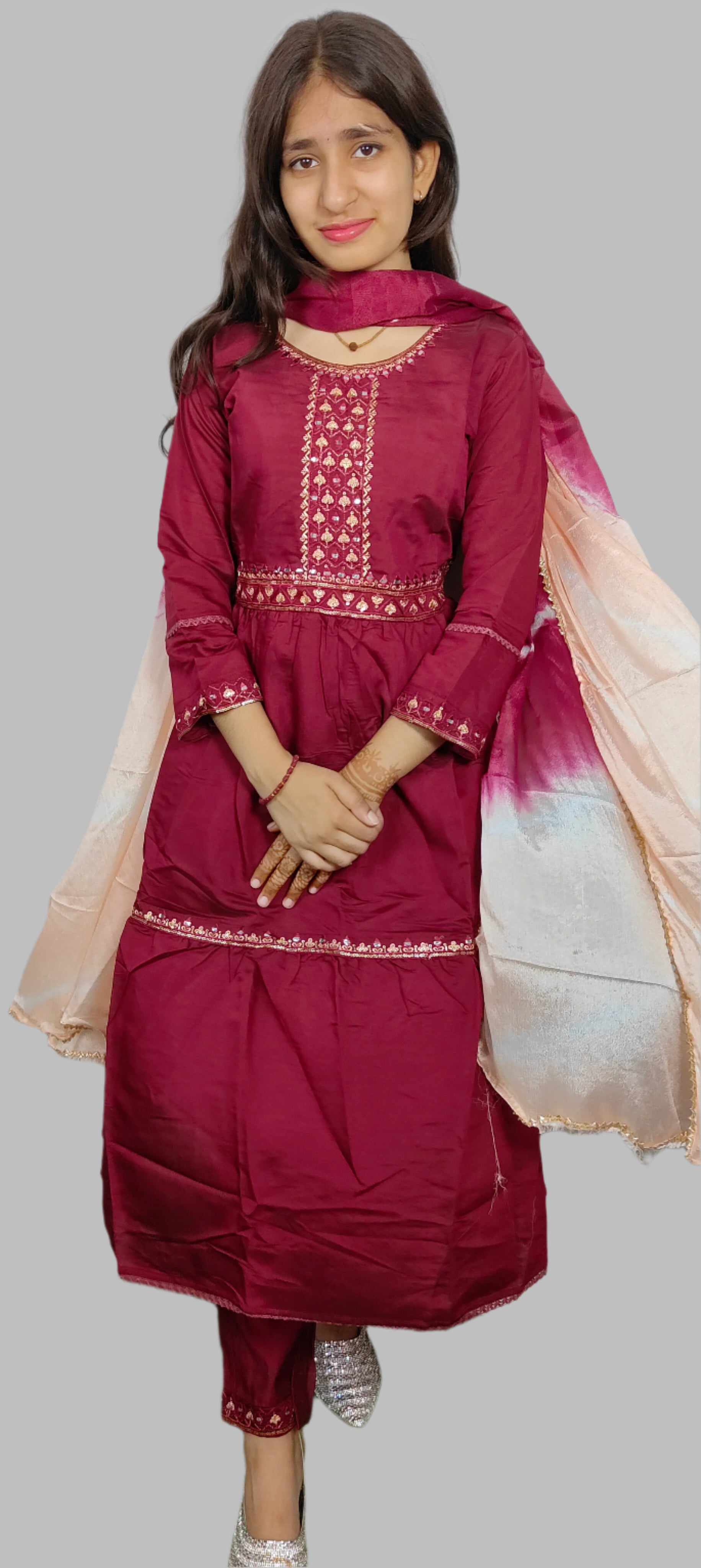 Maroon Embroidered 3 piece  Kurta Set (Z070)