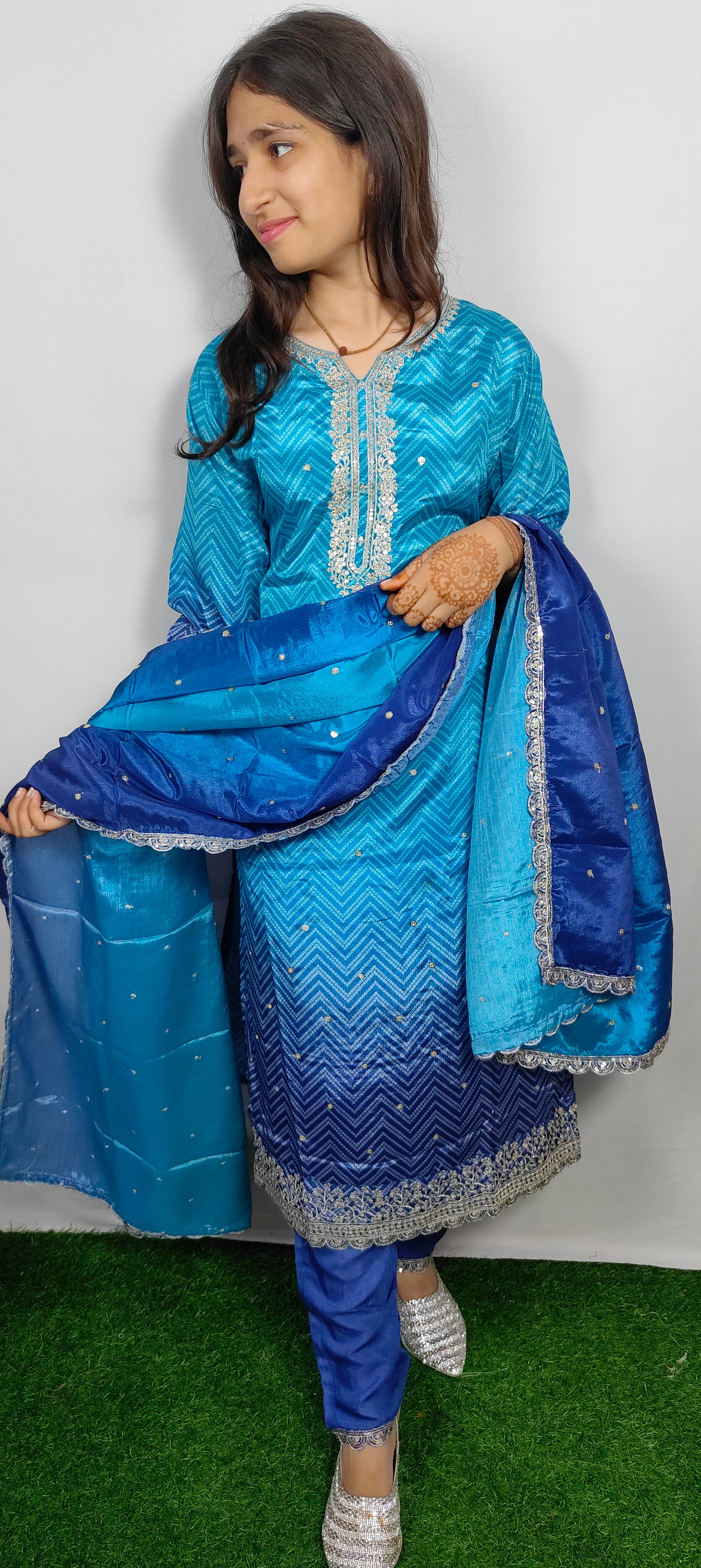 Royal Blue 3 piece  Kurta Set (Z072)