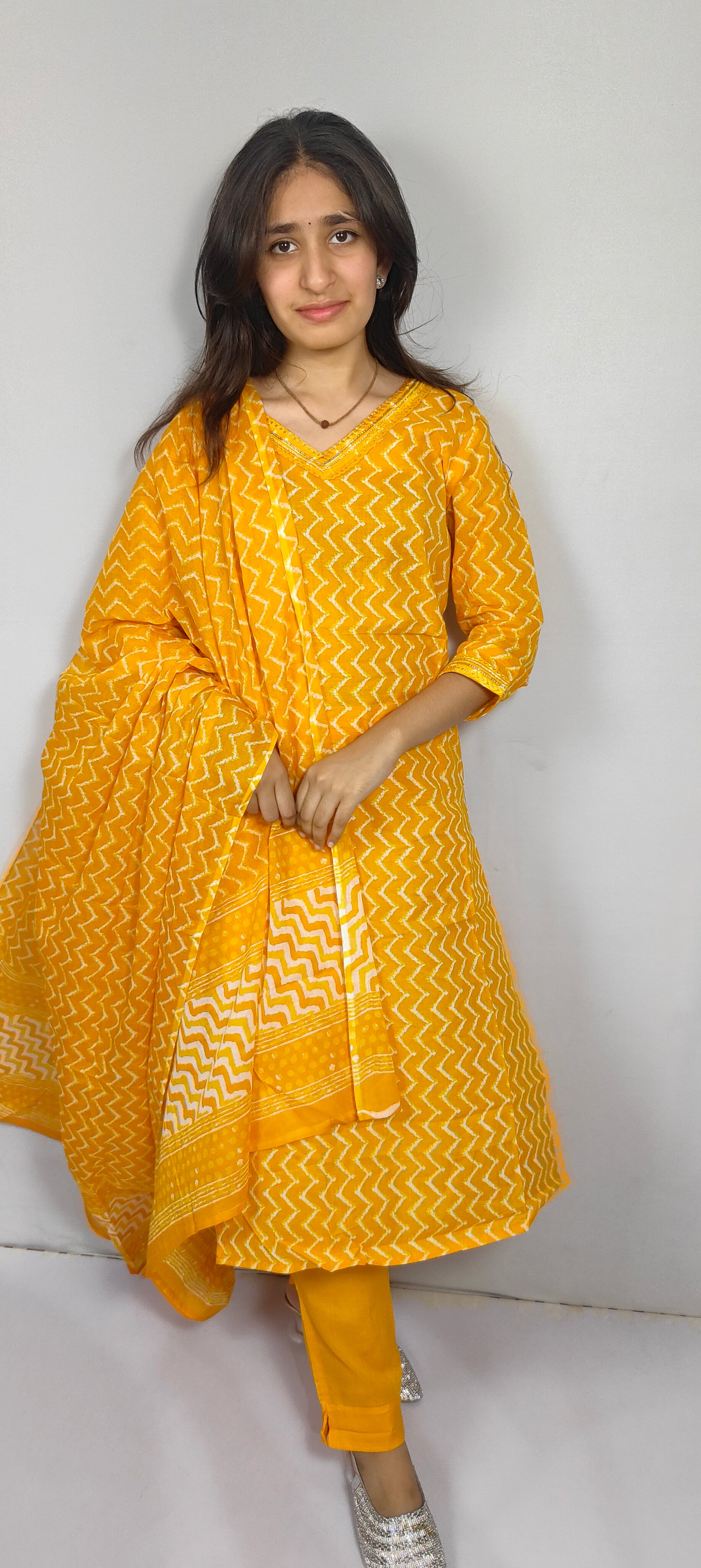 Yellow 3 piece Kurta Set (Z0110)