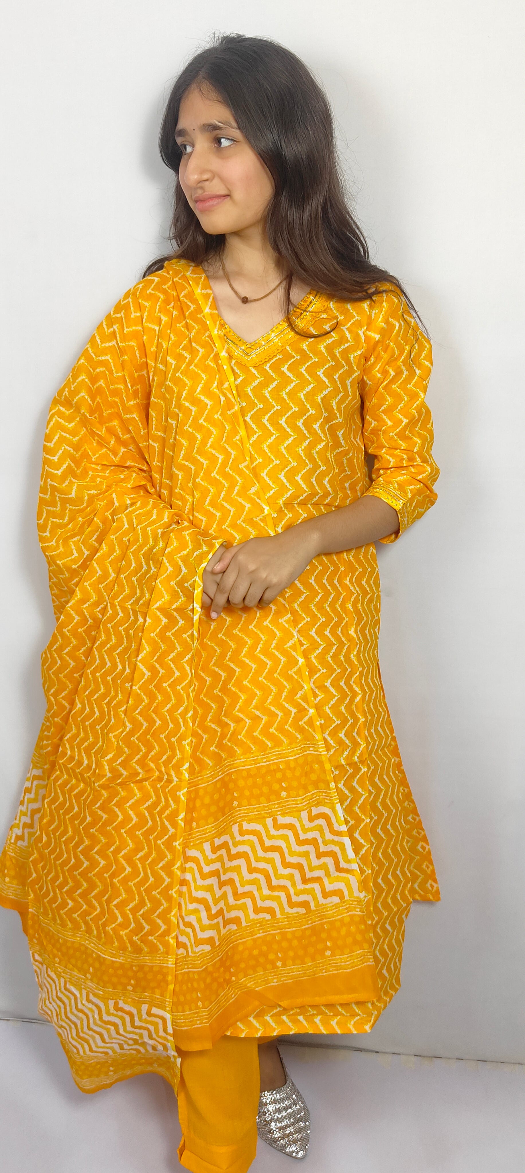 Yellow 3 piece Kurta Set (Z0110)