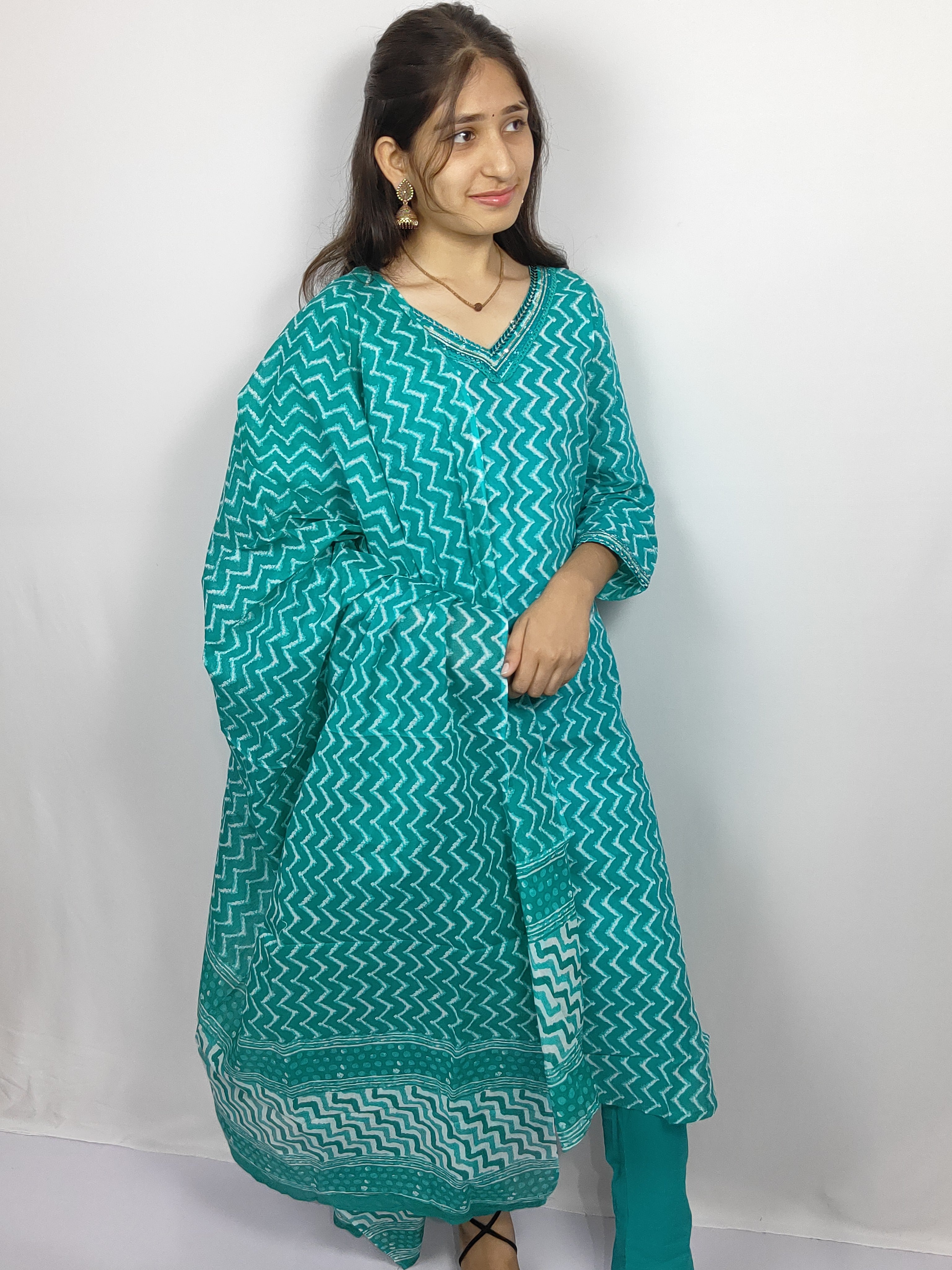 Teal Green 3 piece Kurta Set (Z0117)