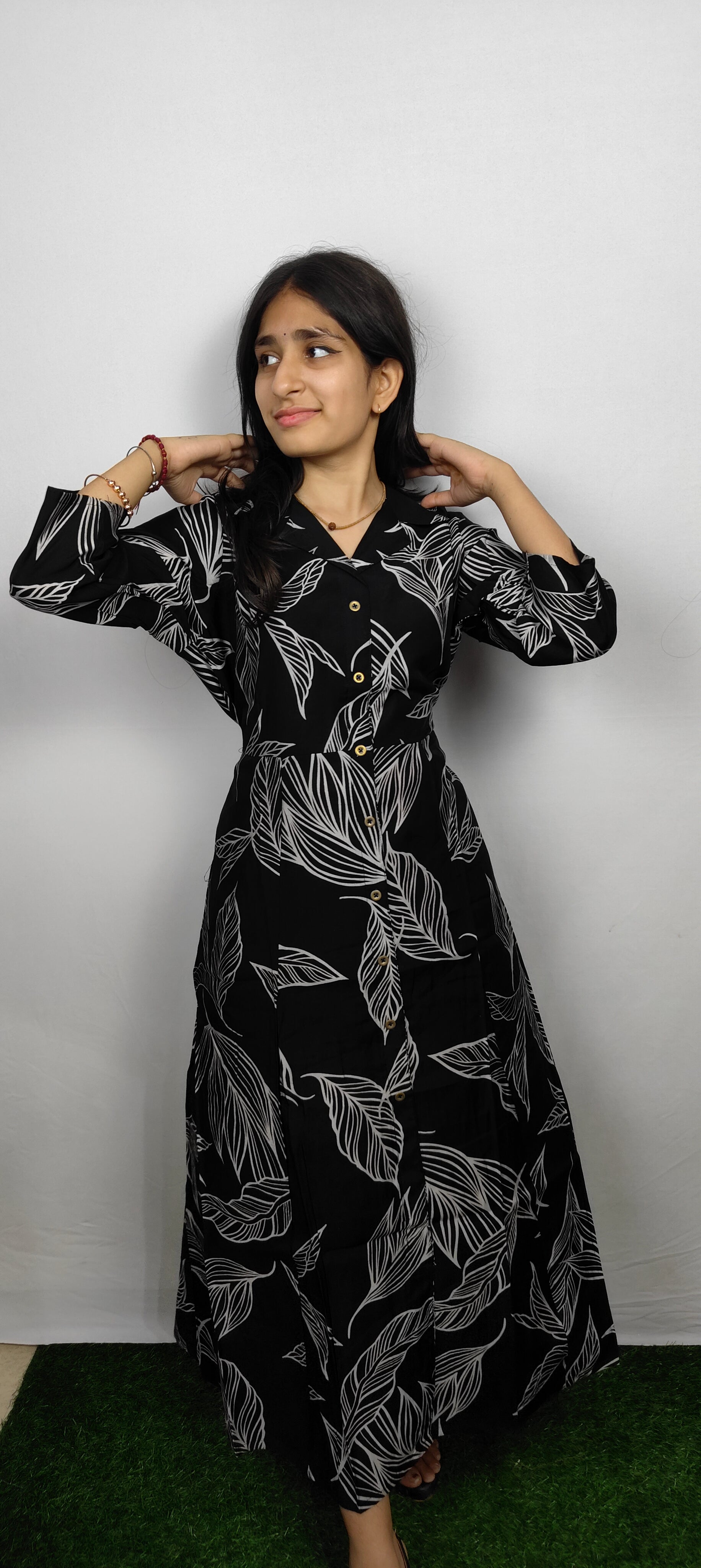 Black, White Midi/Calf Length Dress (Z045)