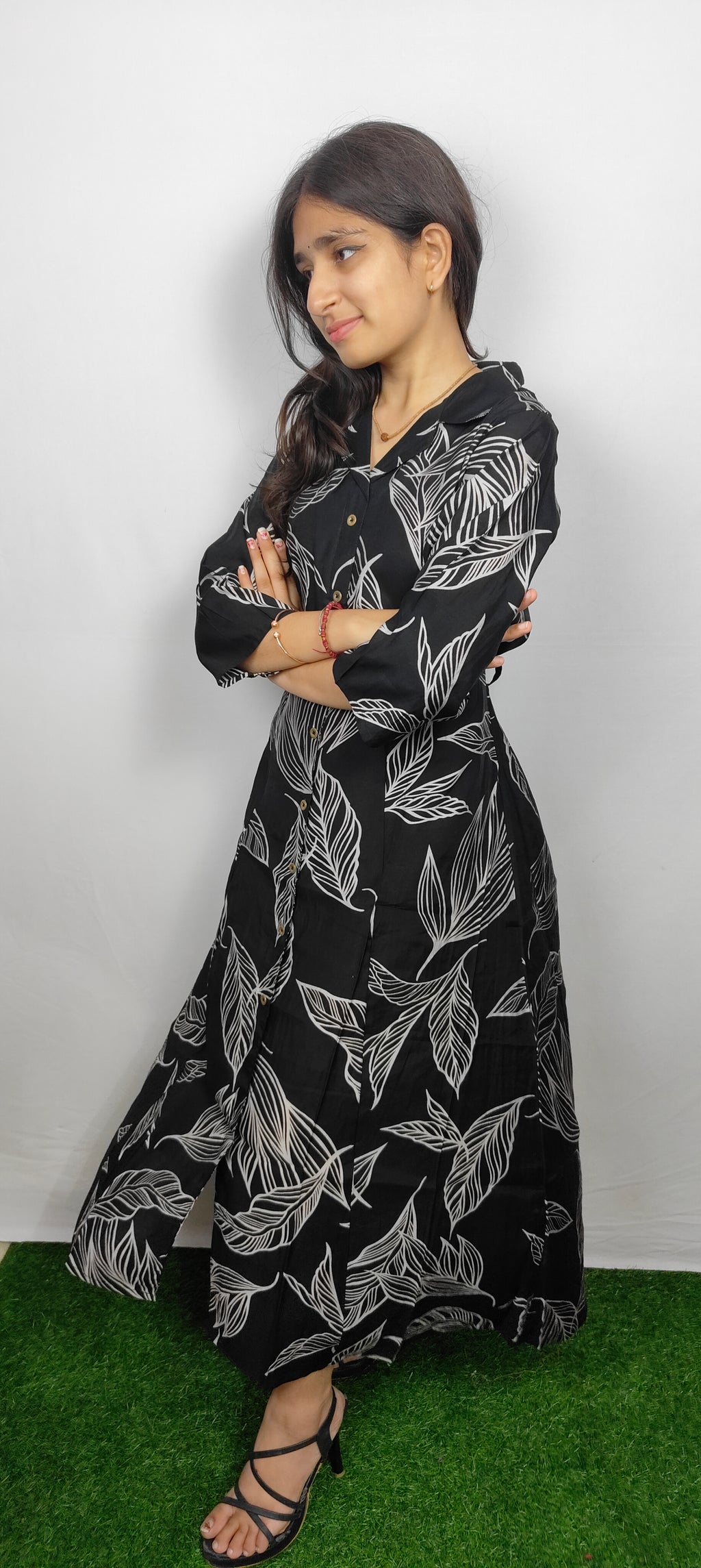 Black, White Midi/Calf Length Dress (Z045)