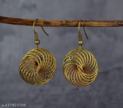 Earring (J21)