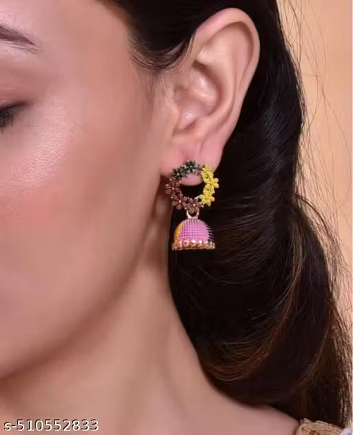 Earring (J10)